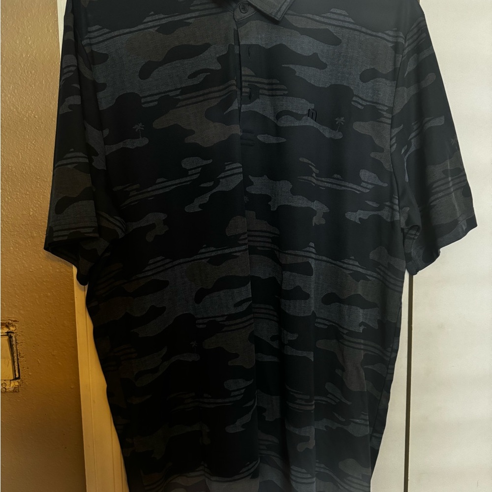 Travis Mathew Men’s Camo (blue) golf polo